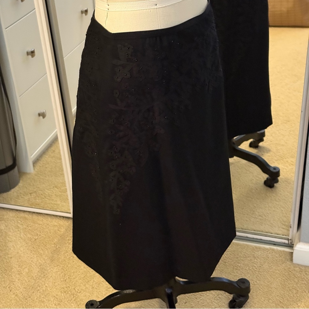 Liz Claiborne Limited Edition Black Skirt Size:  4 - Picture 4 of 10